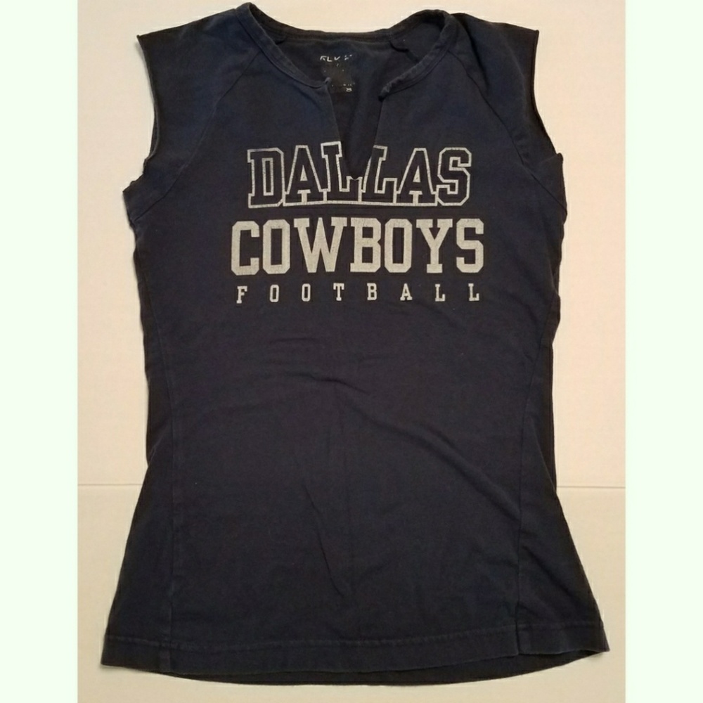 3/$12 Dallas Cowboys V-neck cut out